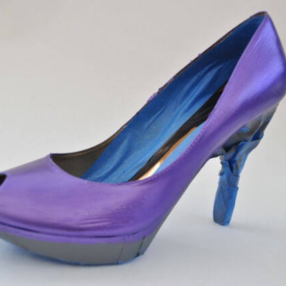 ISO Shoes for painting! - Picture 2 of 9